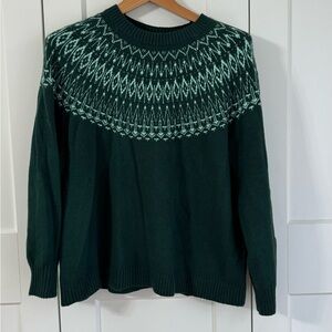 Green and White Patterned Sweater